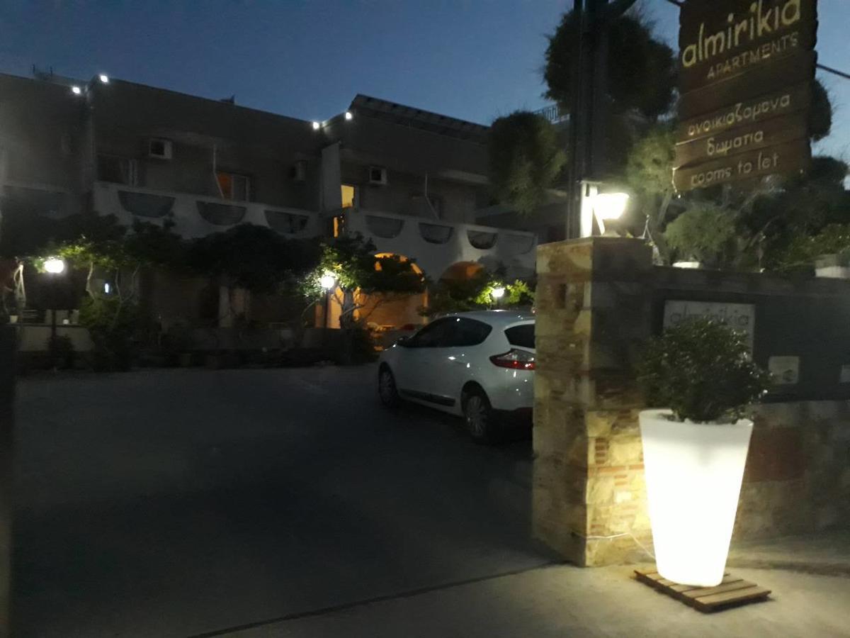 Almirikia Apartments Mourteri Exterior photo