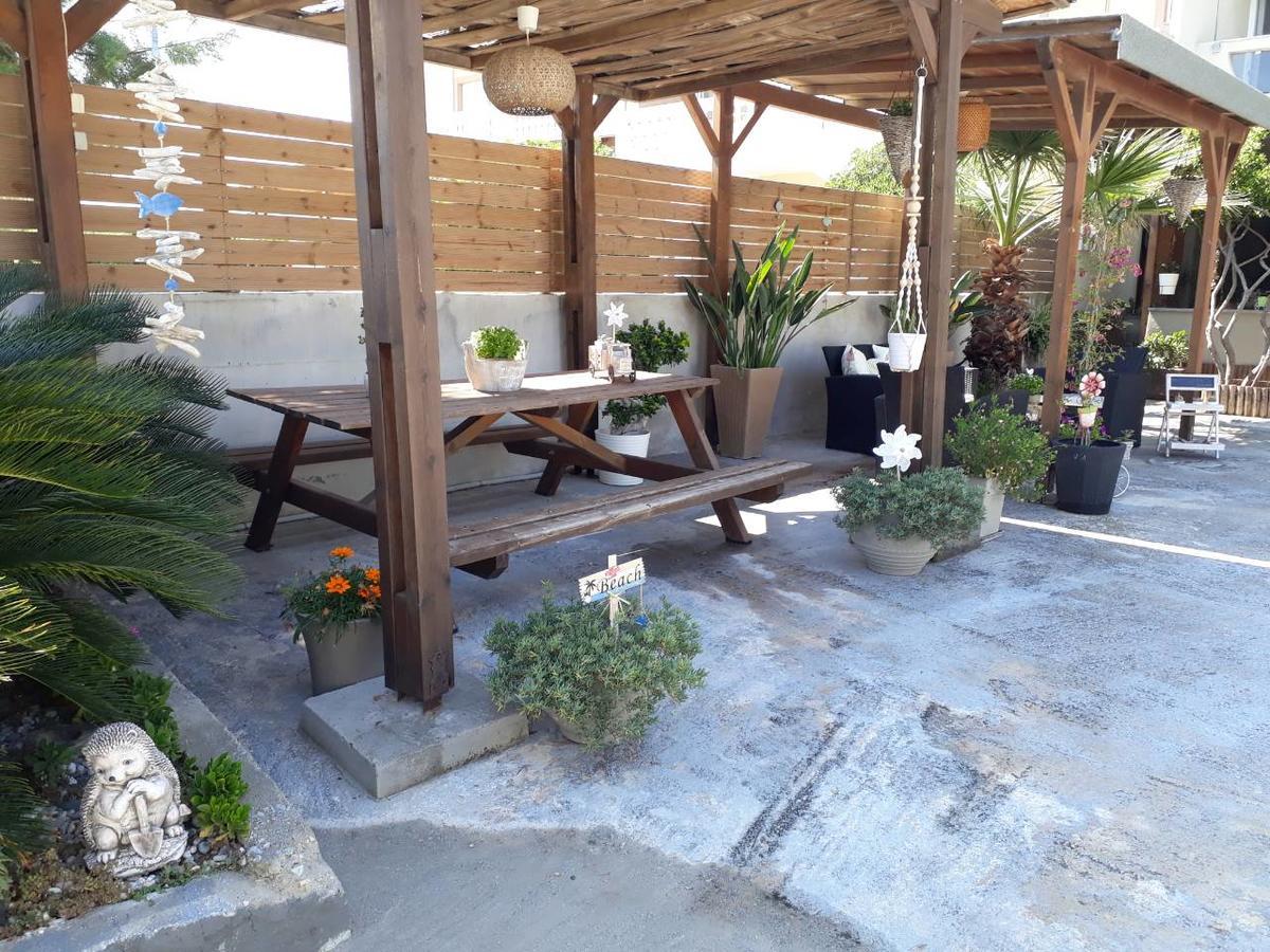 Almirikia Apartments Mourteri Exterior photo