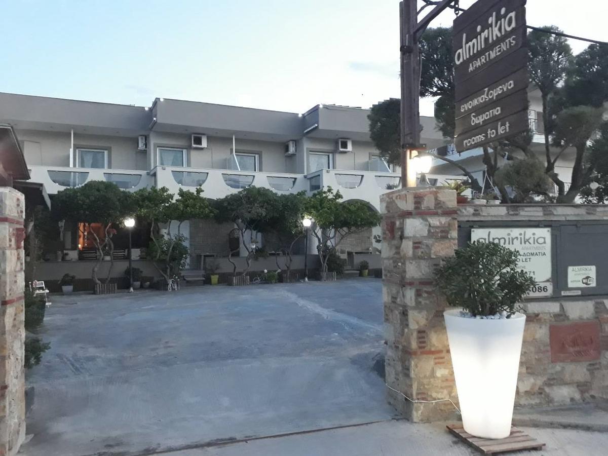 Almirikia Apartments Mourteri Exterior photo